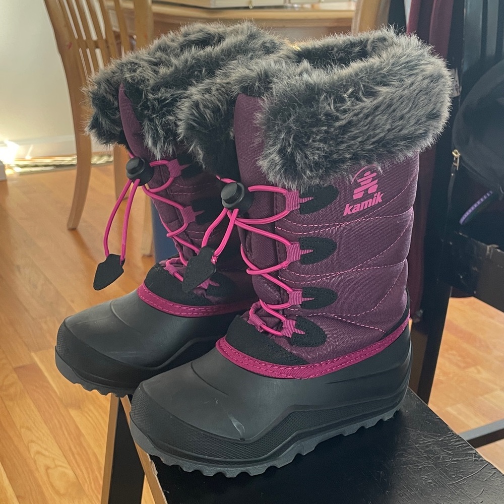 Kamik Plum and Black Snow Boots